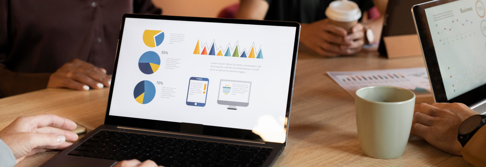 HAL BR - Blog - A personalização exige uma plataforma corporativa